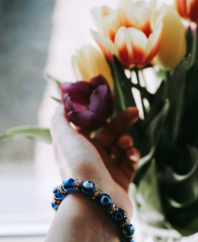 What does it mean when your bracelet breaks? Khepera Wellness