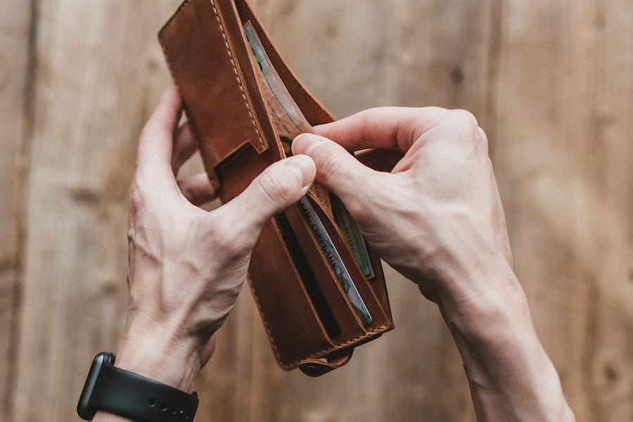 spiritual meaning of losing a wallet