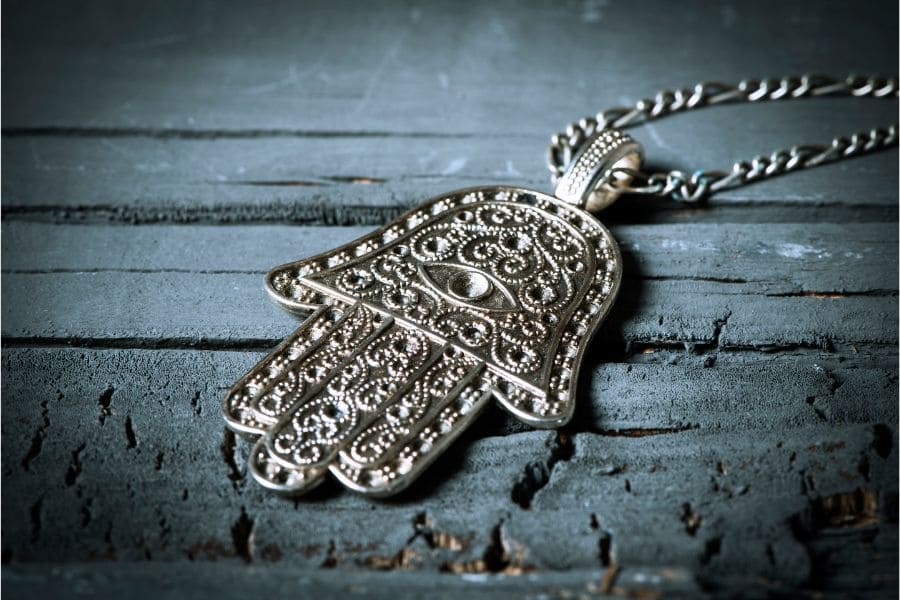 Spiritual Meaning of Hamsa Hand: The Truth Behind It